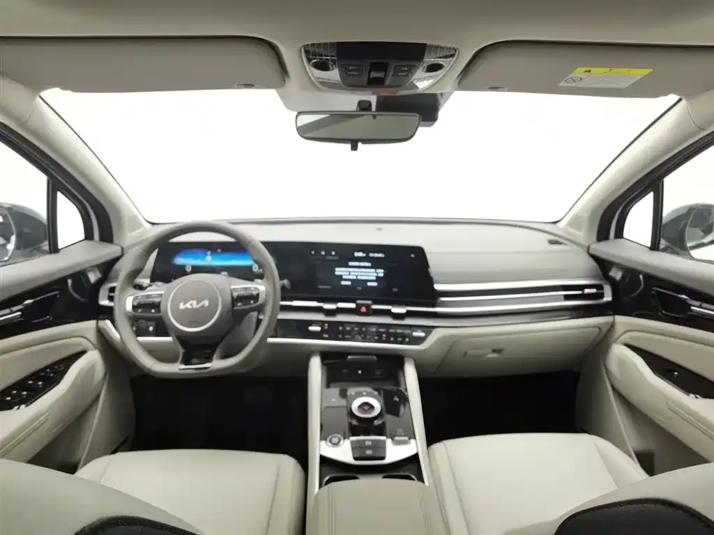 Kia Sportage 2024 из CN, фото 2