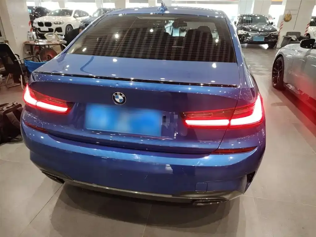BMW 3 Series 2021 из CN, фото 3