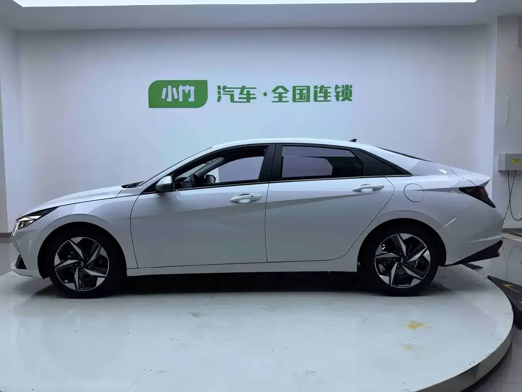Hyundai Elantra 2022 из CN, фото 9