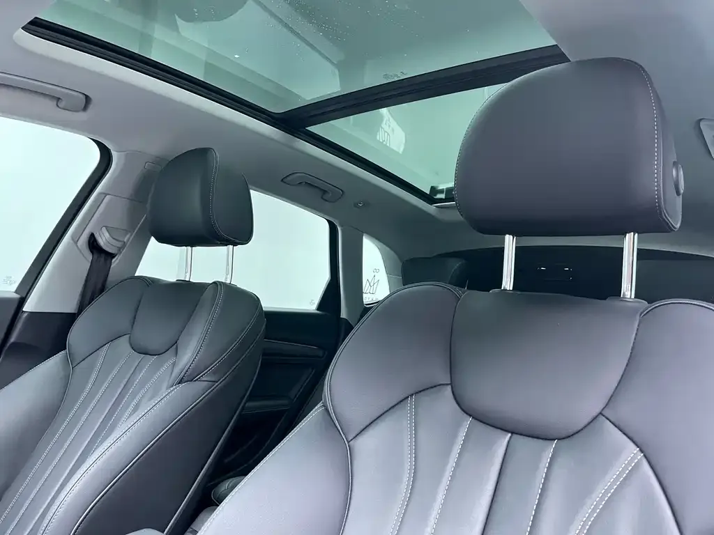 Audi Q5L 2022 из CN, фото 3