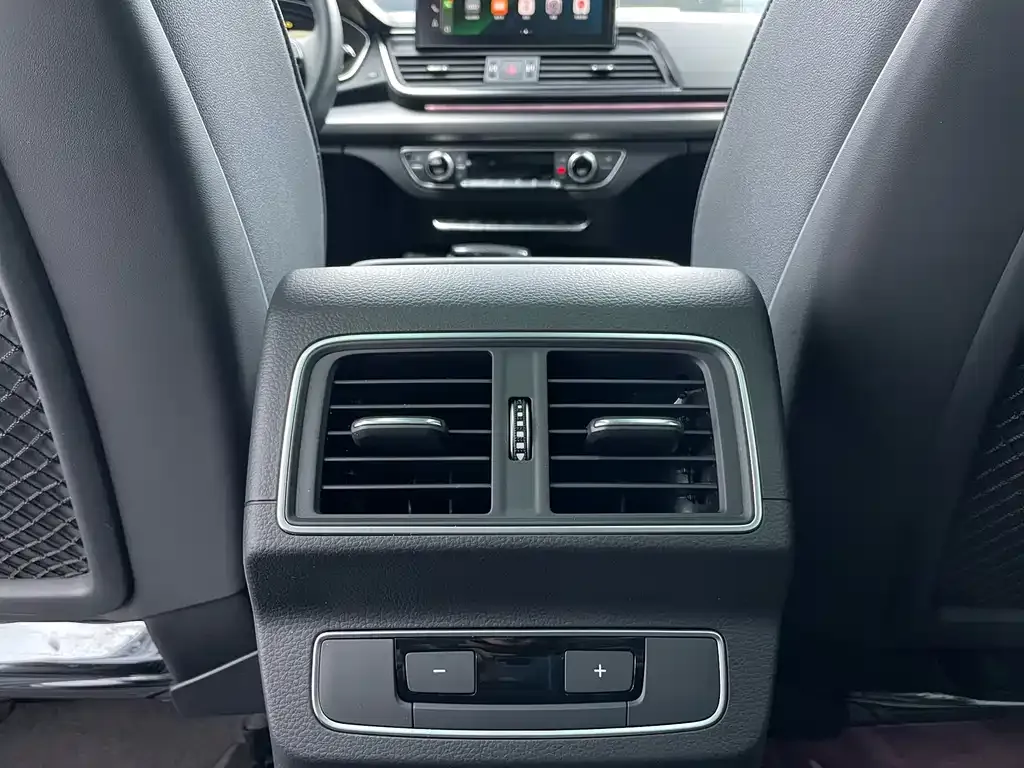 Audi Q5L 2022 из CN, фото 8