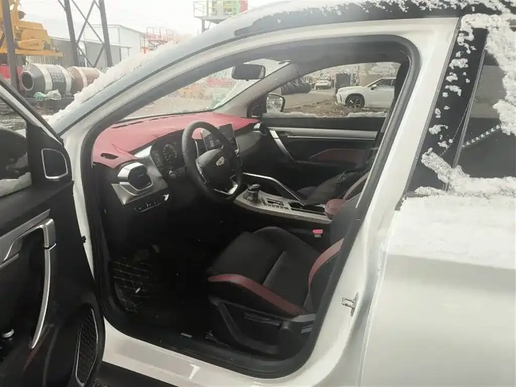 Geely Binyue 2023 из CN, фото 5