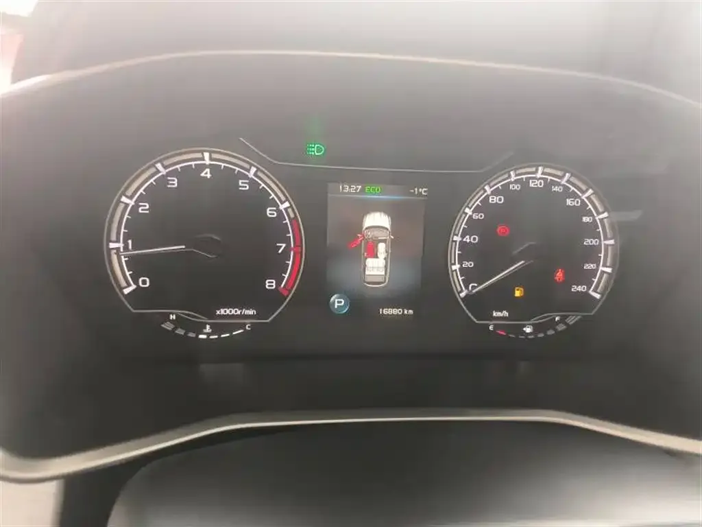 Geely Binyue 2023 из CN, фото 8