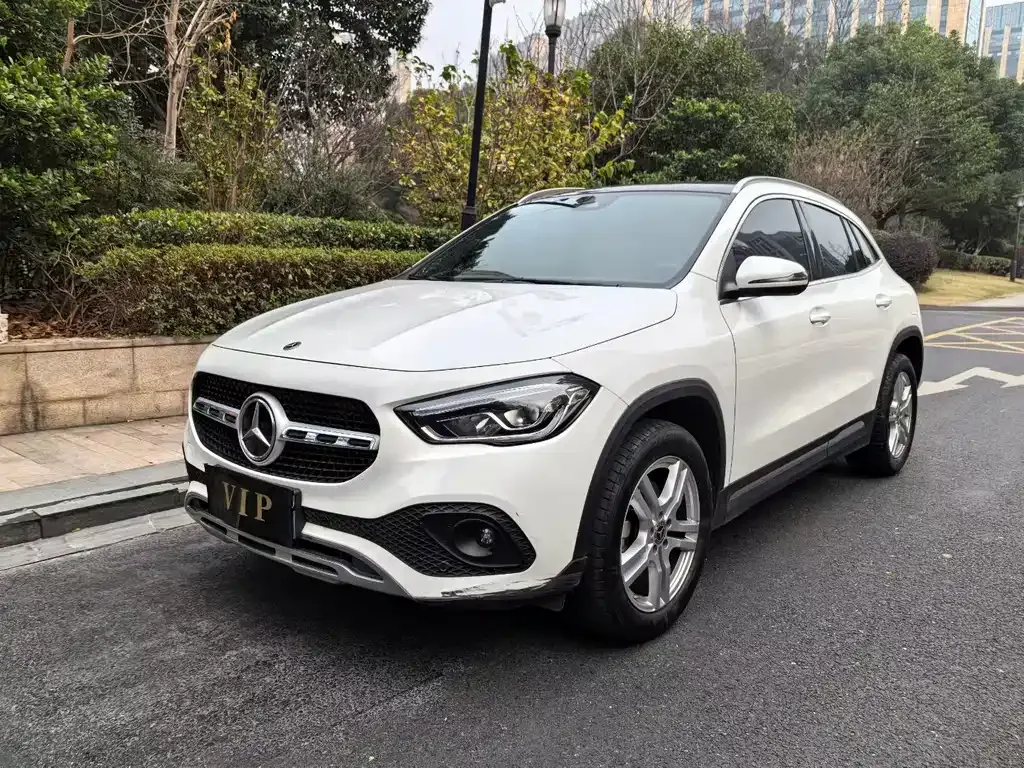 Mercedes-Benz GLA 2023 из CN, фото 1