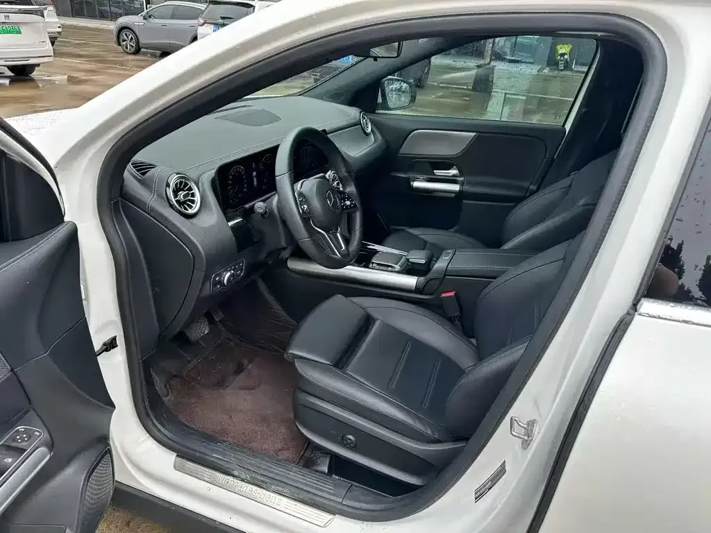 Mercedes-Benz GLA 2023 из CN, фото 4