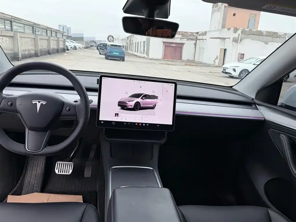 Tesla Model Y 2023 из CN, фото 9