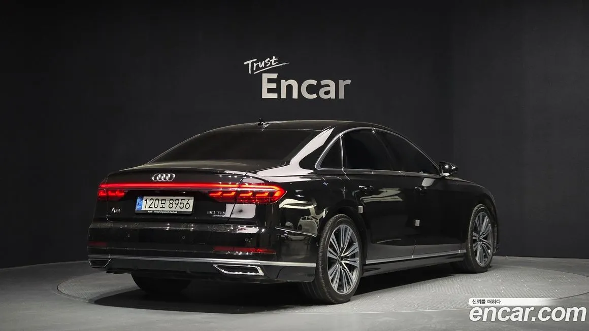 Audi A8 2021 из KR, фото 2