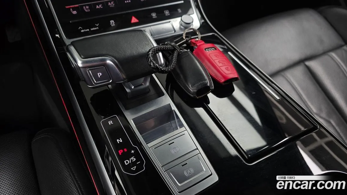 Audi A8 2021 из KR, фото 9
