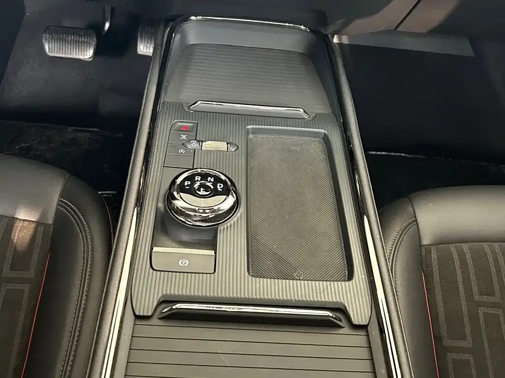 Ford Mondeo 2024 из CN, фото 2