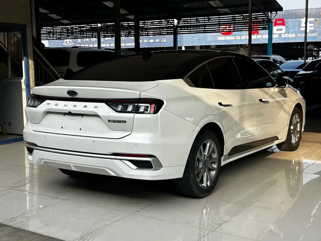 Ford Mondeo 2024 из CN, фото 3