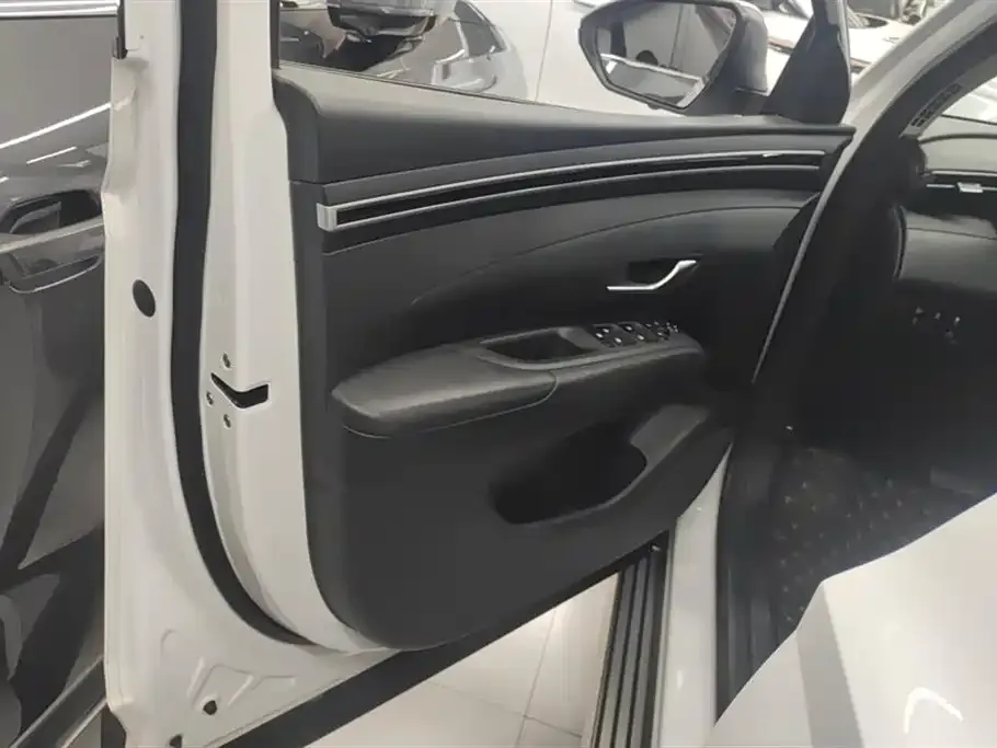Hyundai Tucson 2022 из CN, фото 9