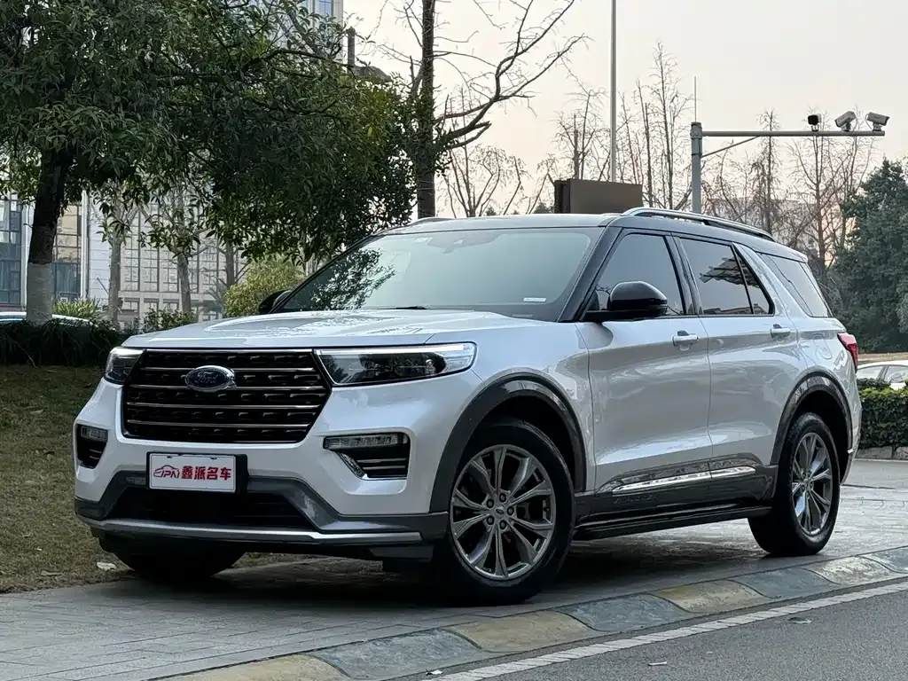 Ford Explorer 2021 из CN, фото 1