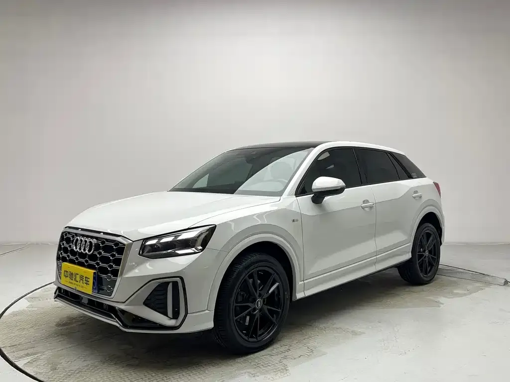 Audi Q2L 2024 из CN, фото 1