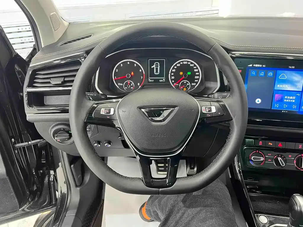 Jetta VS7 2023 из CN, фото 7