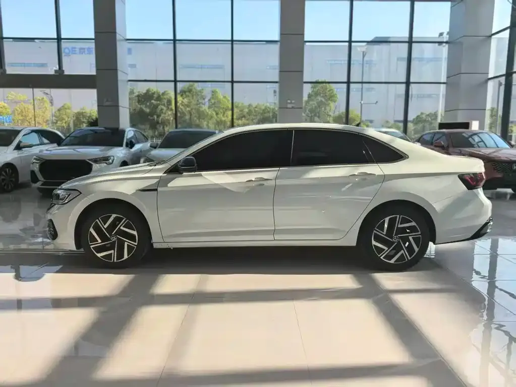 Volkswagen Sagitar 2022 из CN, фото 9