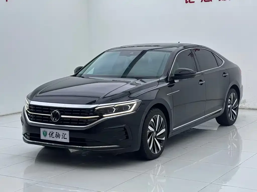 Volkswagen Passat 2024 из CN, фото 1