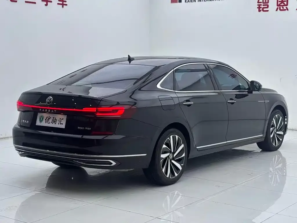 Volkswagen Passat 2024 из CN, фото 5