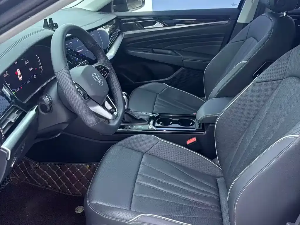 Volkswagen Passat 2024 из CN, фото 6