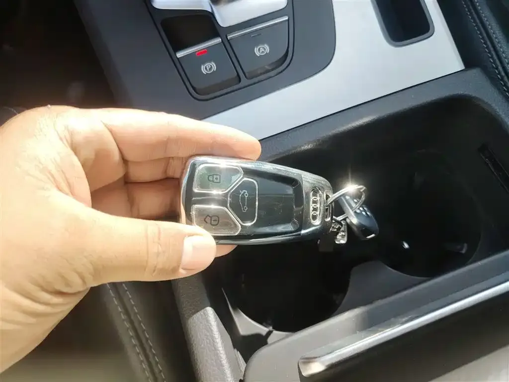 Audi Q5L 2021 из CN, фото 9