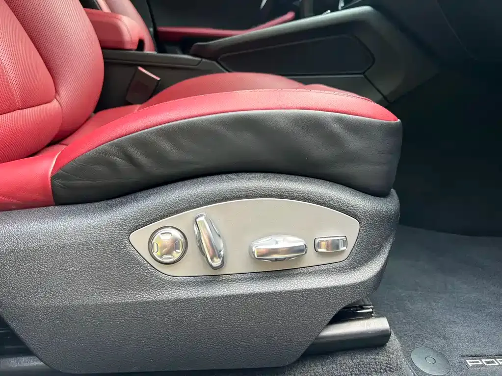 Porsche Macan 2022 из CN, фото 3