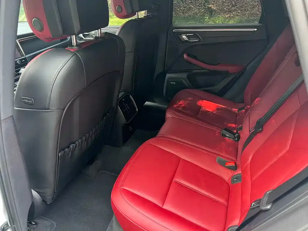 Porsche Macan 2022 из CN, фото 4