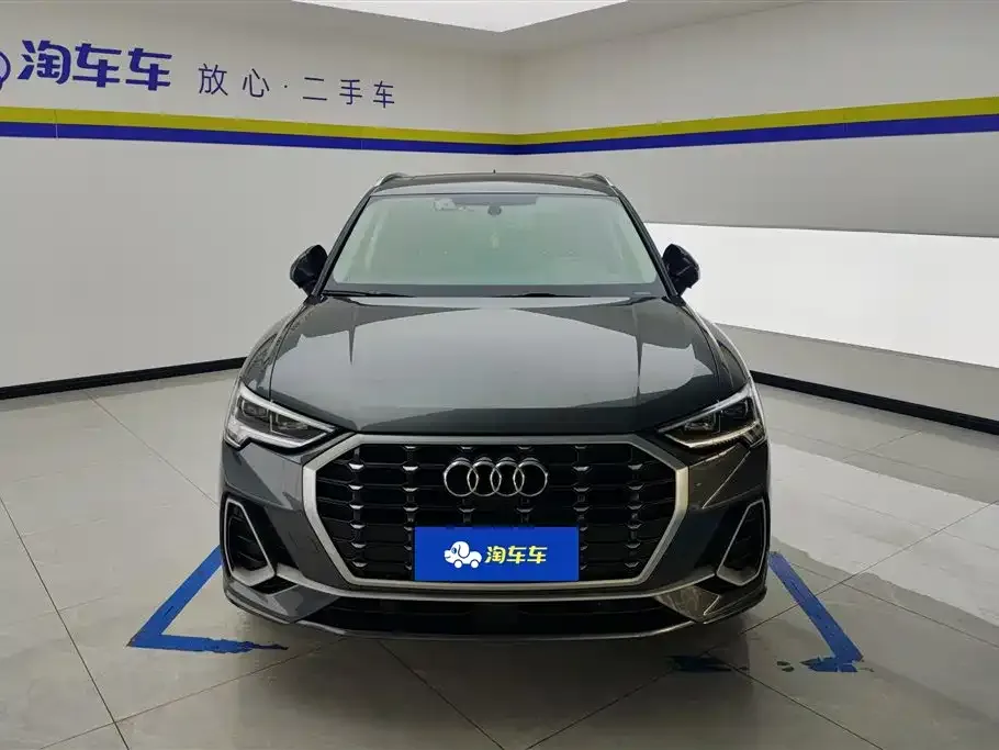 Audi Q3 2022 из CN, фото 2