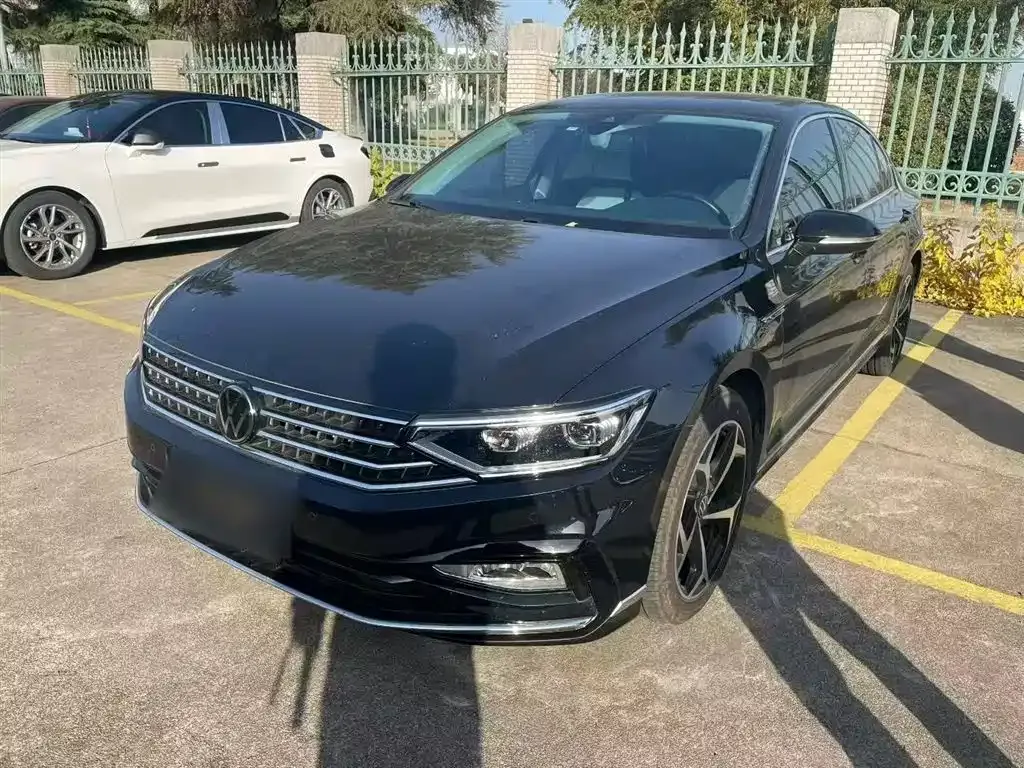 Volkswagen Magotan 2024 из CN, фото 2