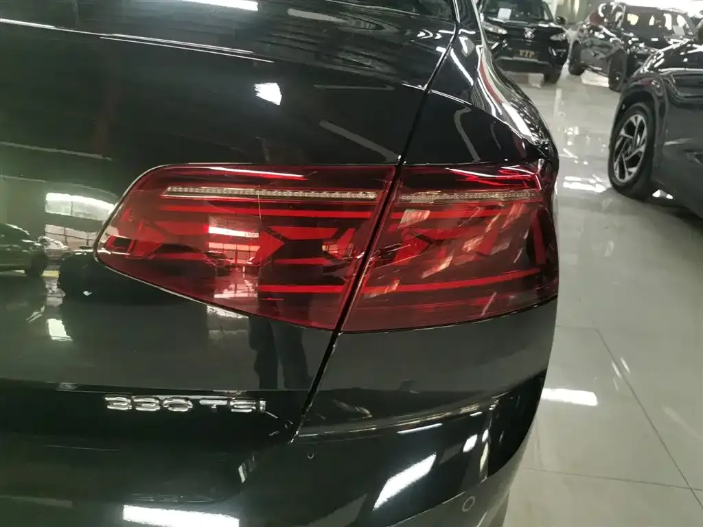 Volkswagen Magotan 2024 из CN, фото 8
