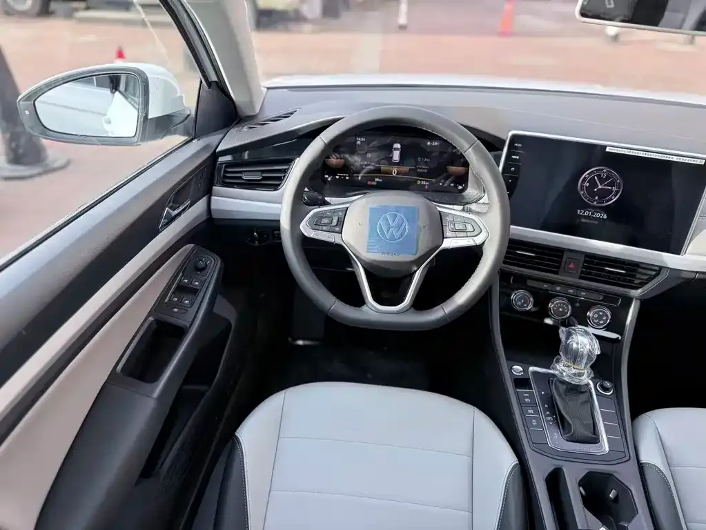 Volkswagen Bora 2026 из CN, фото 8