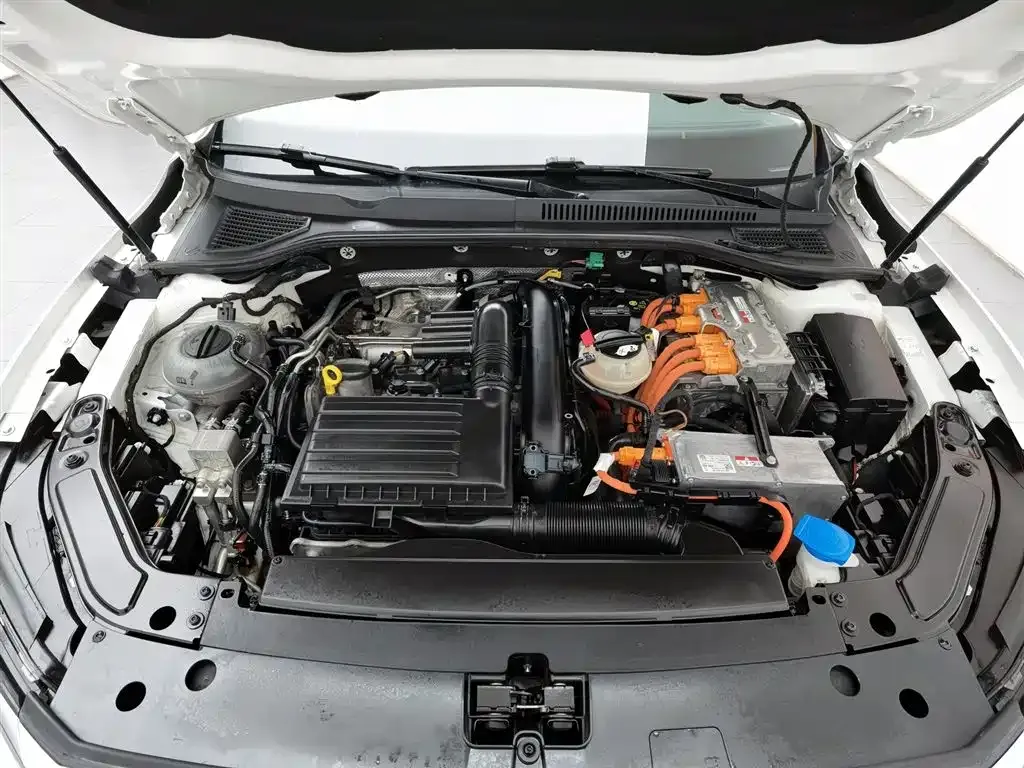 Volkswagen Passat New Energy 2021 из CN, фото 6