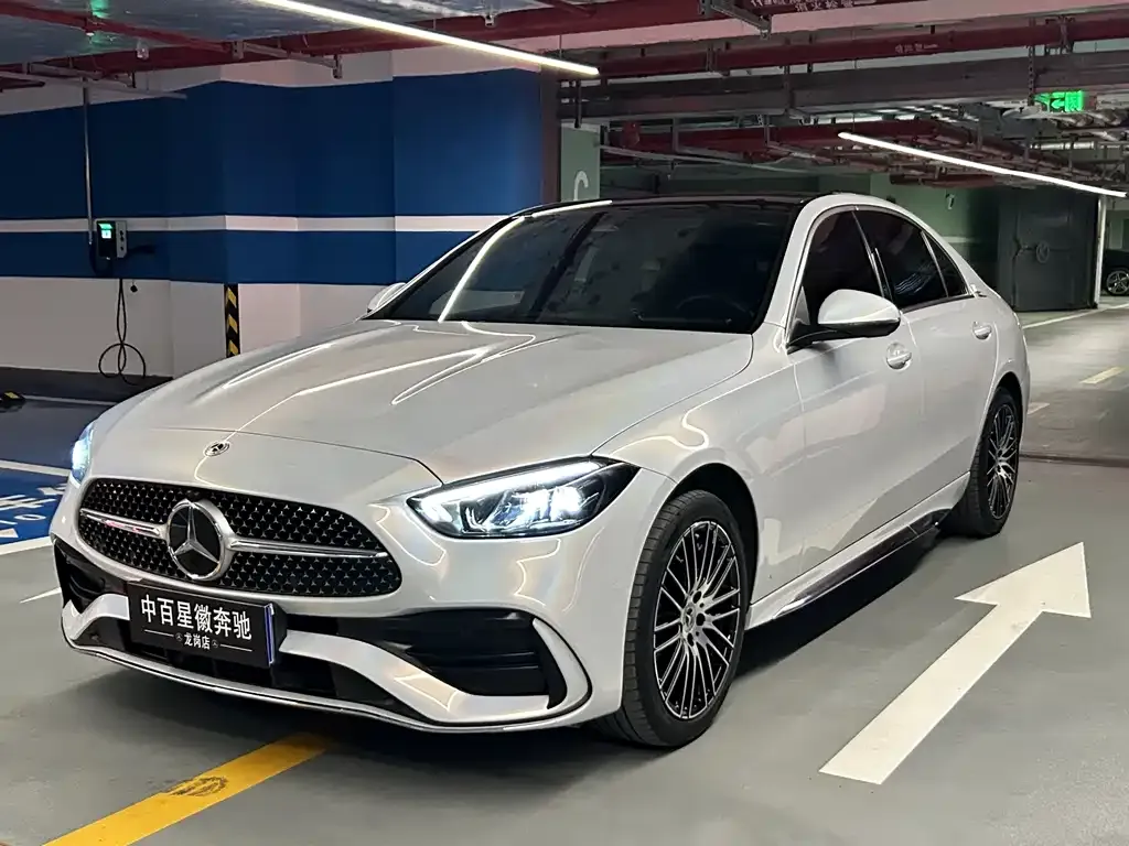 Mercedes-Benz C-Class — фото 1