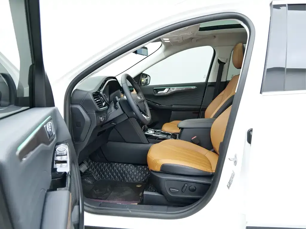Ford Escape 2023 из CN, фото 10