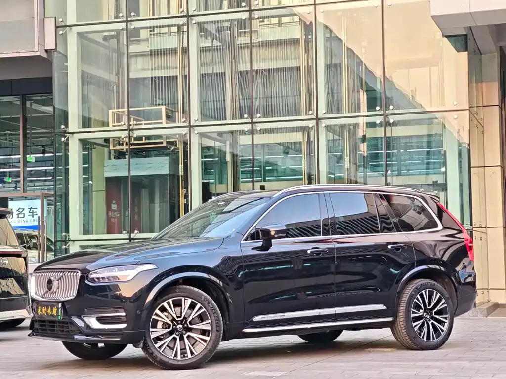 Volvo XC90 PHEV 2023 из CN, фото 3