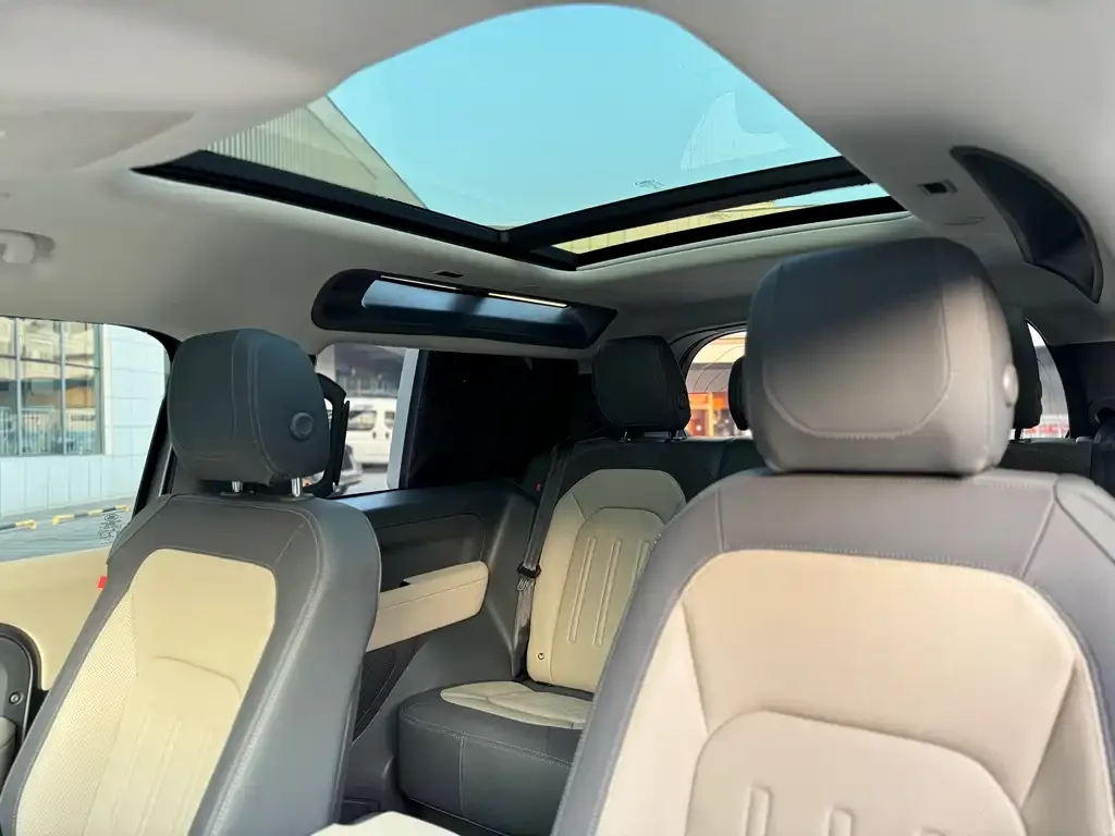 Land Rover Defender 2021 из CN, фото 2