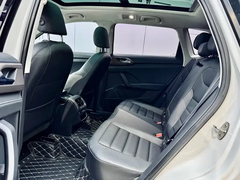 Volkswagen Tharu 2021 из CN, фото 5