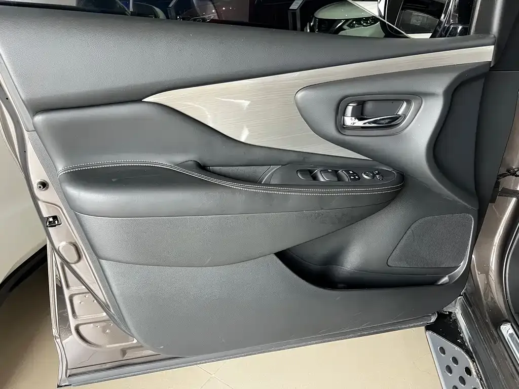 Nissan Murano 2023 из CN, фото 5