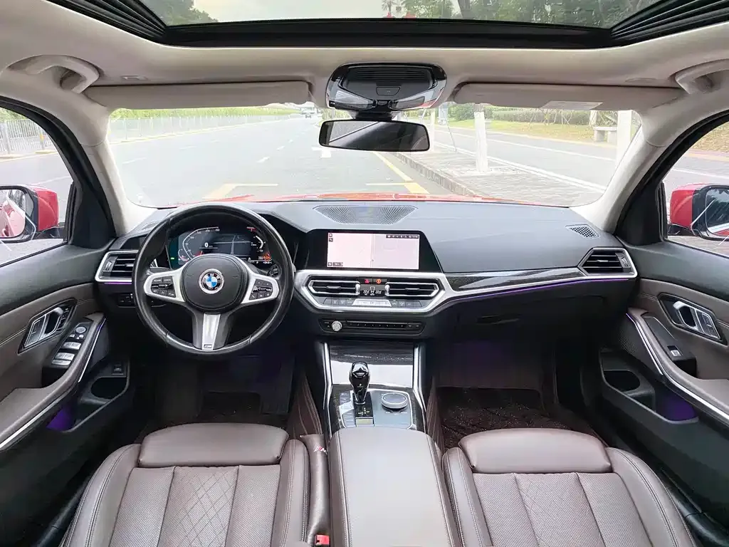 BMW 3 Series 2022 из CN, фото 2