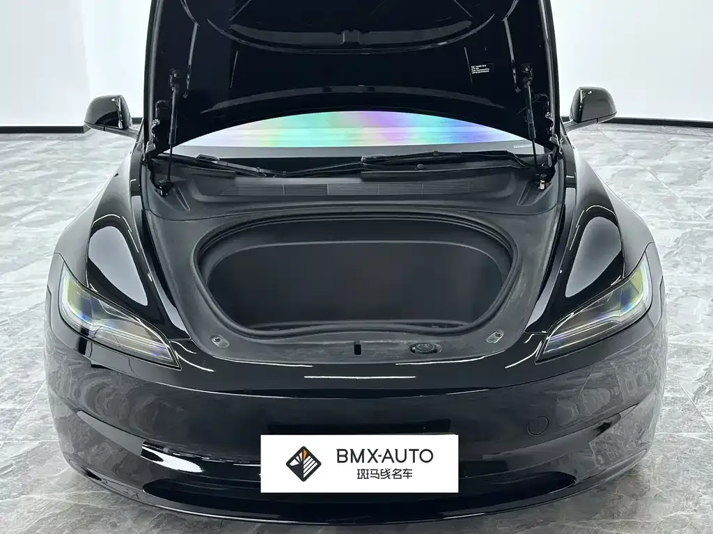 Tesla Model 3 2024 из CN, фото 9
