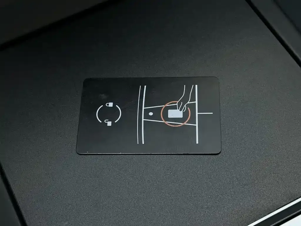 Tesla Model 3 2024 из CN, фото 5