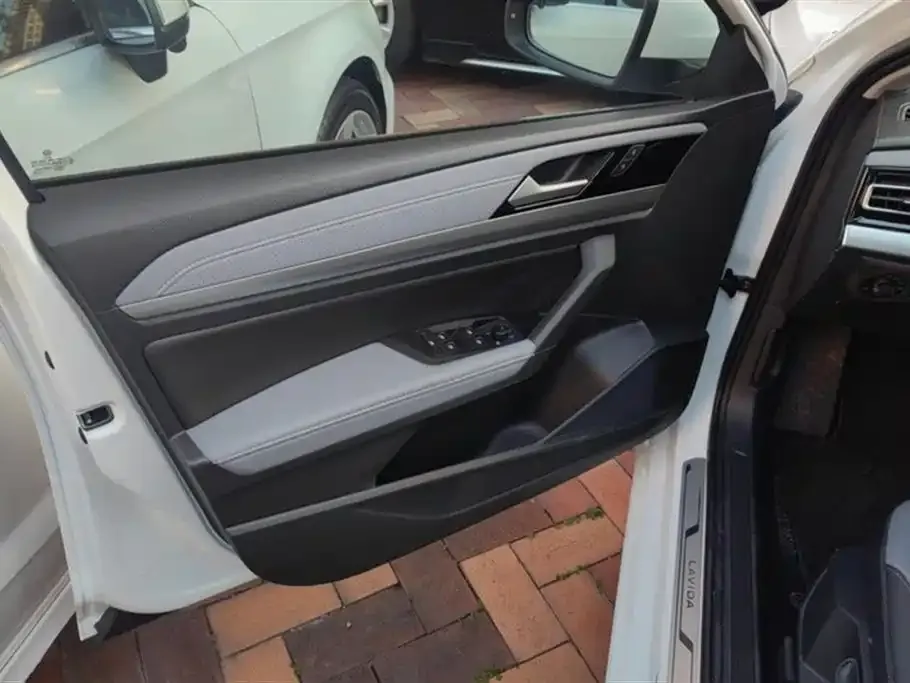 Volkswagen Lavida 2024 из CN, фото 5