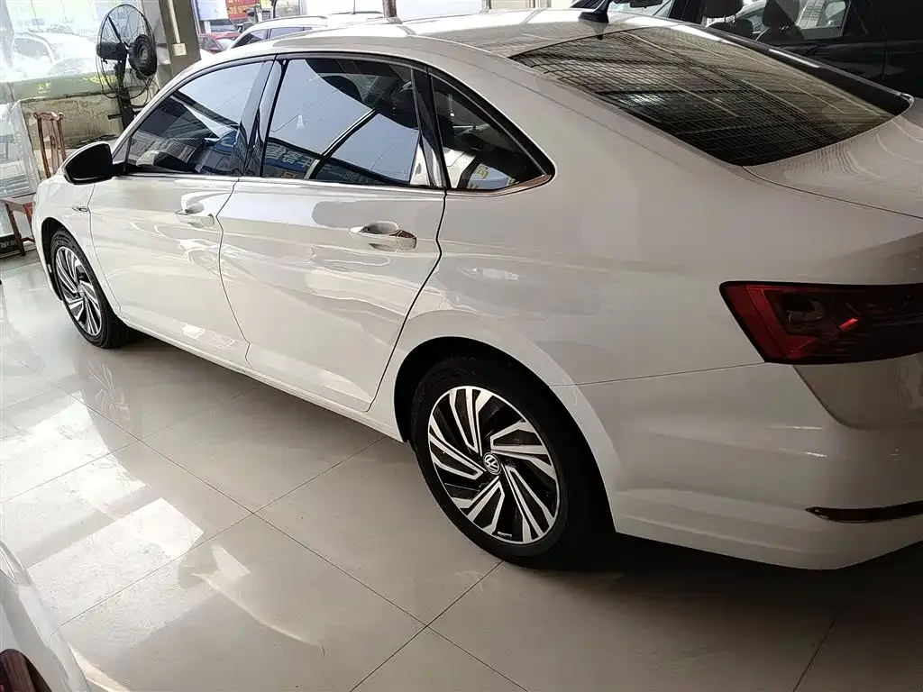 Volkswagen Sagitar 2022 из CN, фото 4