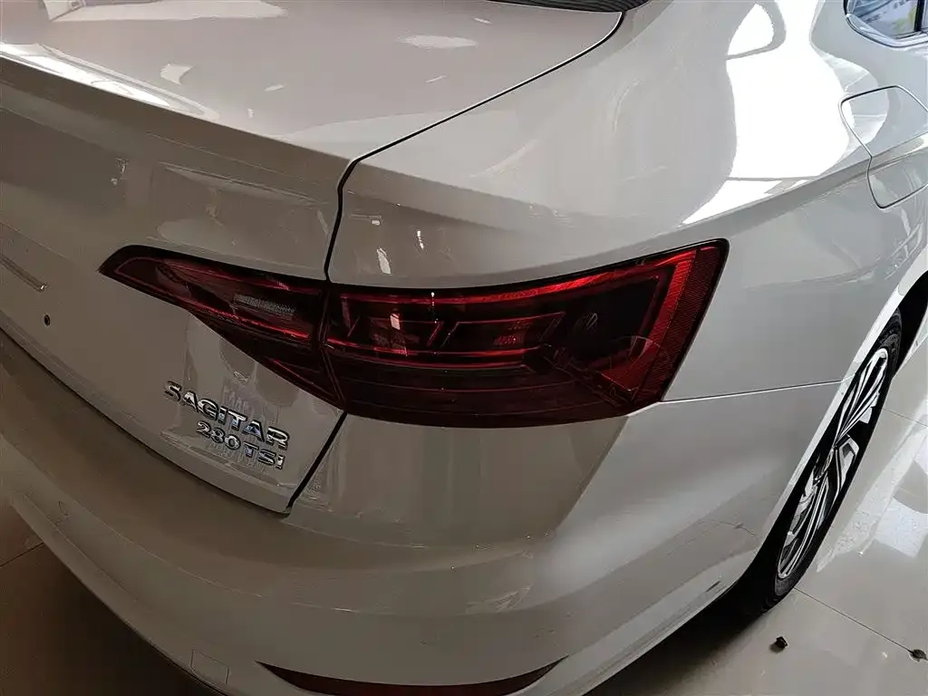Volkswagen Sagitar 2022 из CN, фото 9