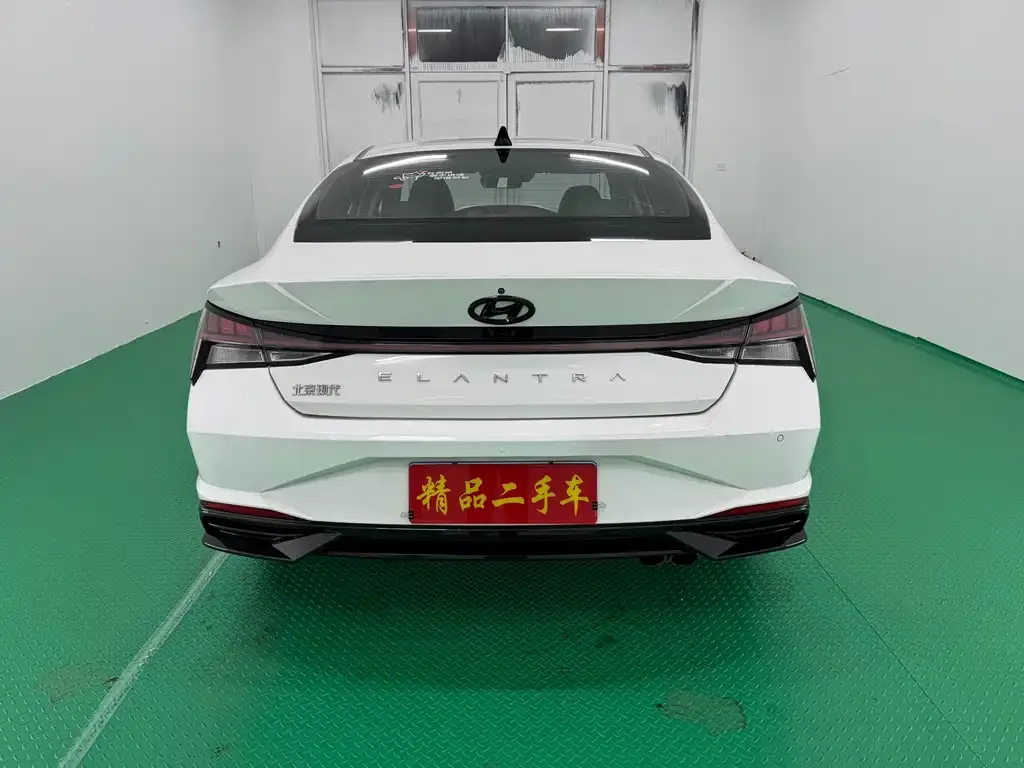 Hyundai Elantra 2022 из CN, фото 2