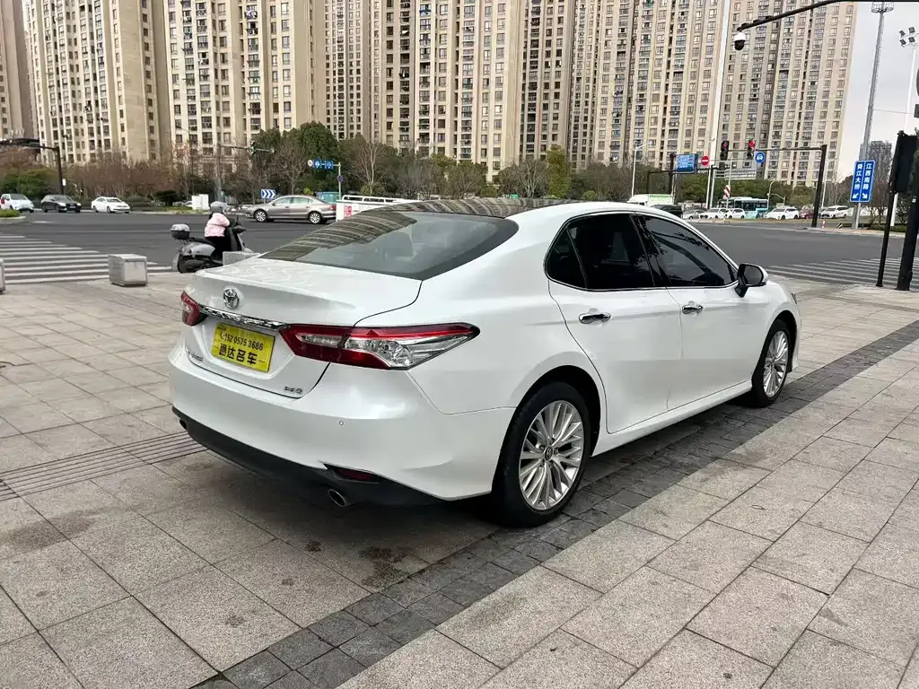 Toyota Camry 2021 из CN, фото 9