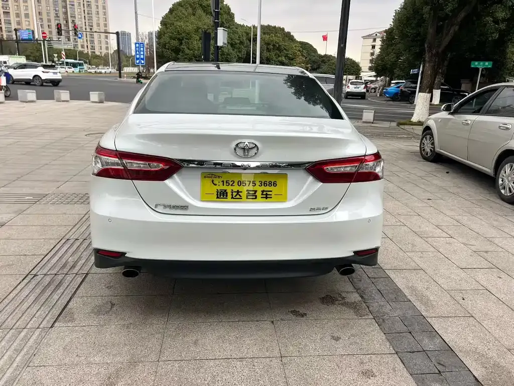 Toyota Camry 2021 из CN, фото 5