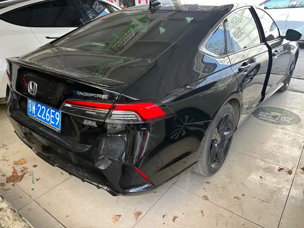 Honda Inspire — фото 10