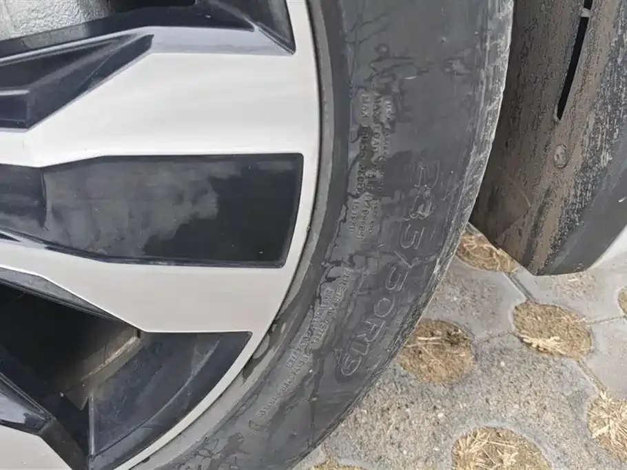 Volkswagen Tiguan L 2024 из CN, фото 9