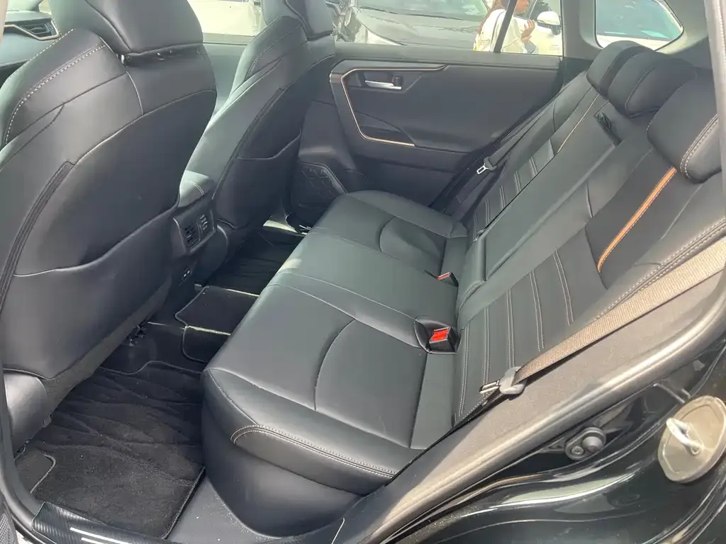 Toyota Wildlander 2025 из CN, фото 7
