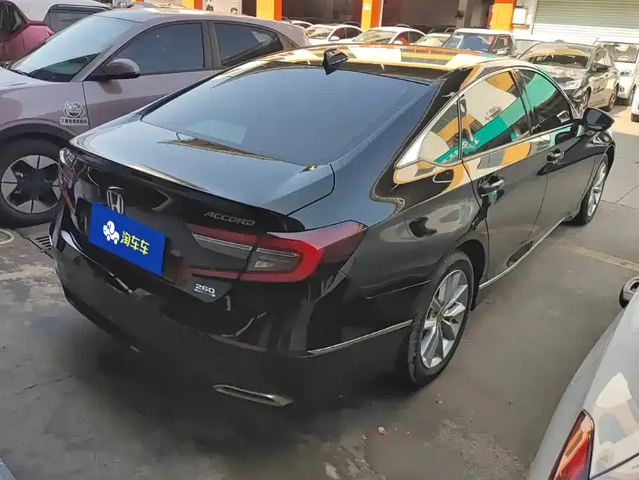 Honda Accord 2022 из CN, фото 5