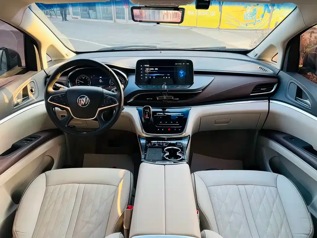 Buick GL8 2022 из CN, фото 8